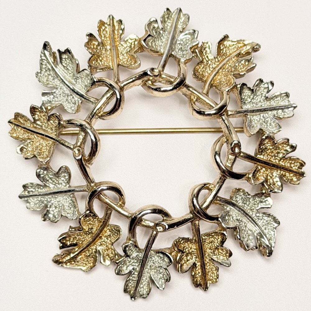 Sarah Coventry Two-Tone Gold & Silver Leaf Wreath Brooch